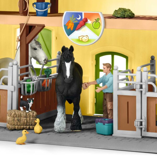Horse stable - Image 2